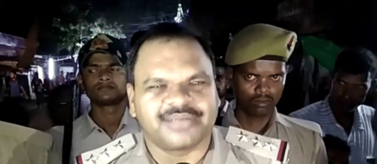 molestation with teen girl in maniyar inspector said children mistake ballia