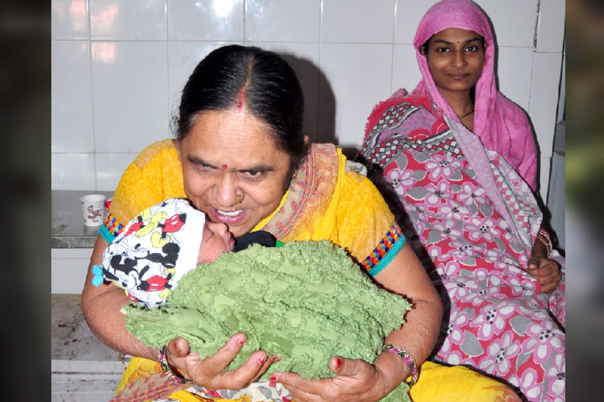 Saharanpur news, parents welcome daughter as a new born baby in navratri
