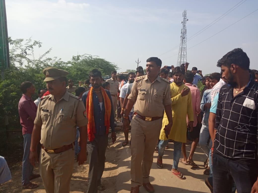 Bike rider dies due to tractor collision, commotion