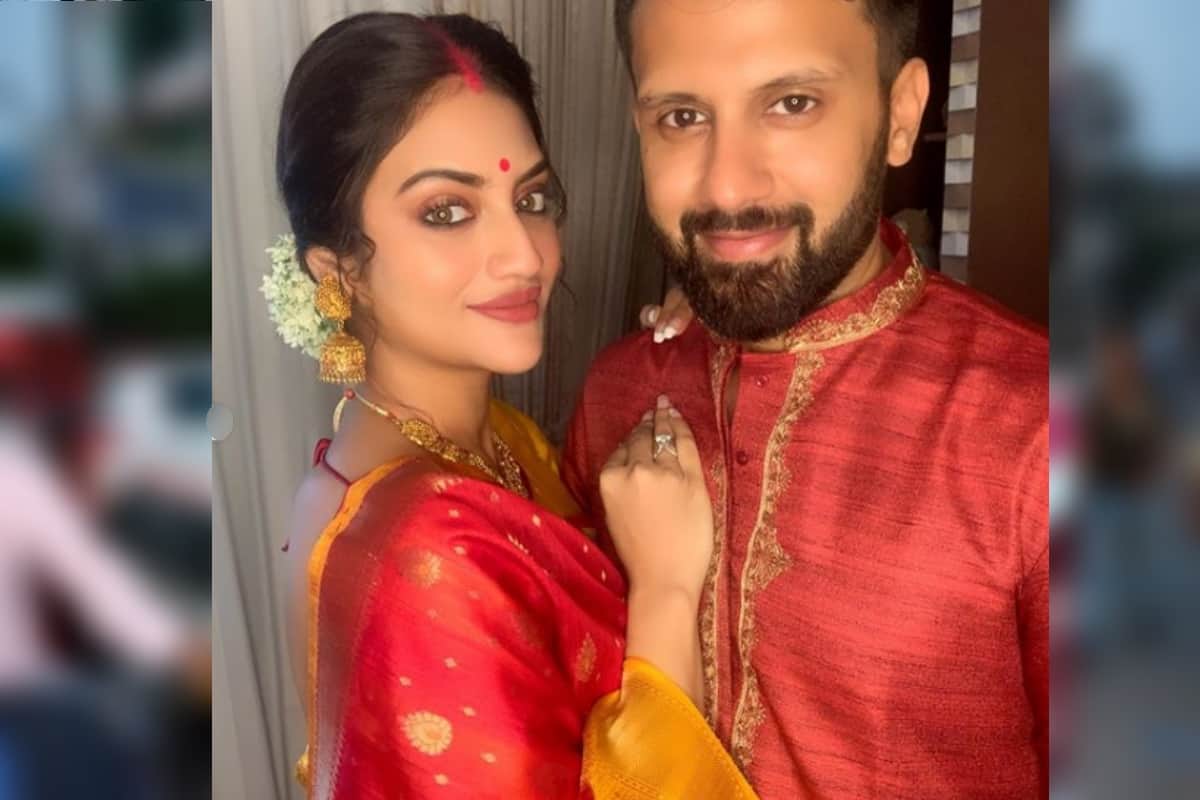 nusrat jhan visited amphan cyclone hit areas of constituency basirhat