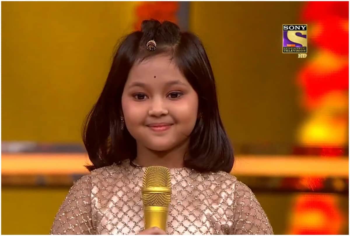 Kolkata girl Prity Bhattacharjee won superstar singer show get 15 lakh rupees and trophy