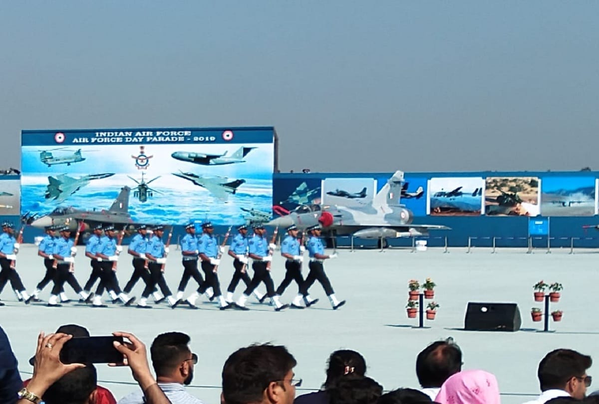 Abhinandan Varthaman during 87th Indian Air force day celebration MIG 20 Chinook Apache Dakota