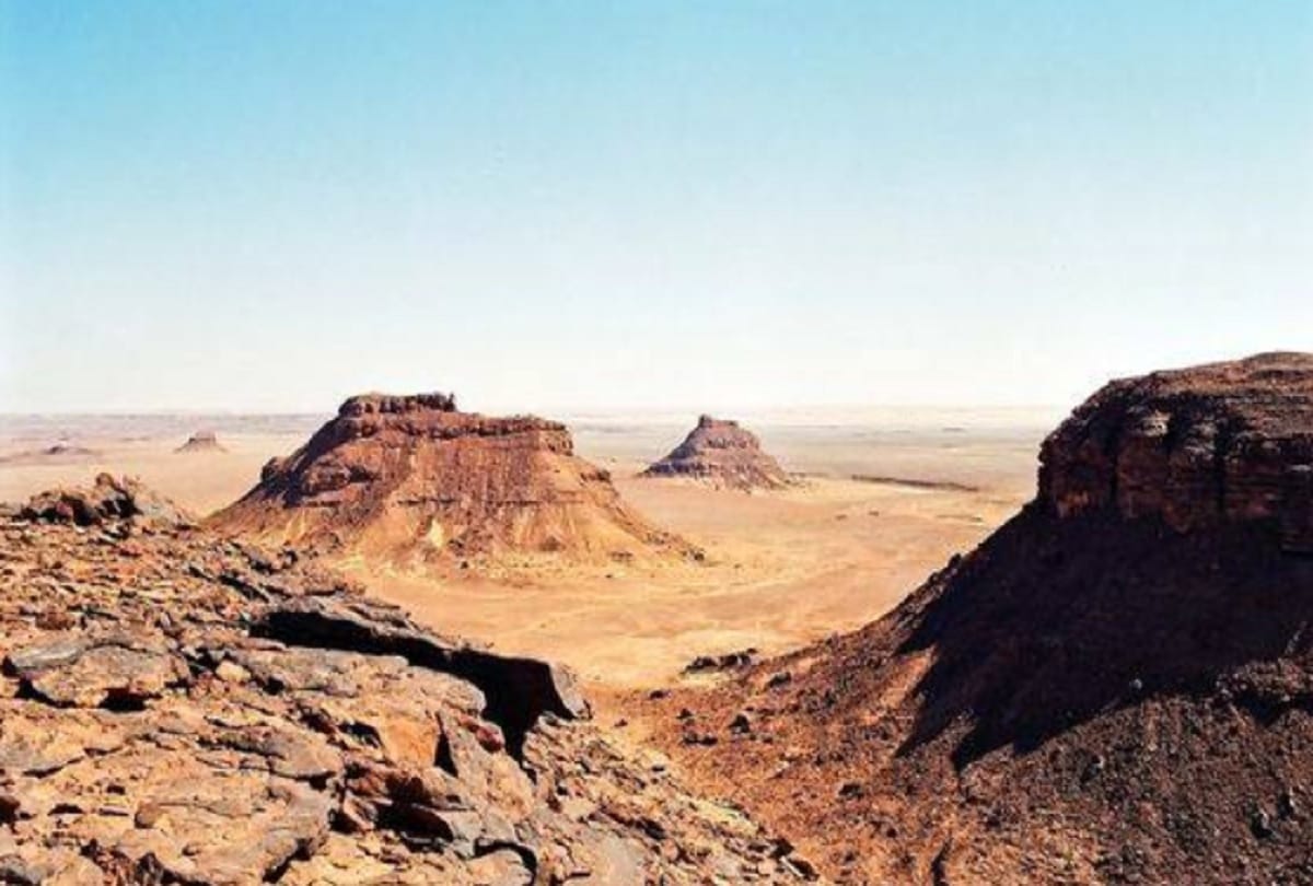 Mysterious hole in saudi arabia which can not be filled up