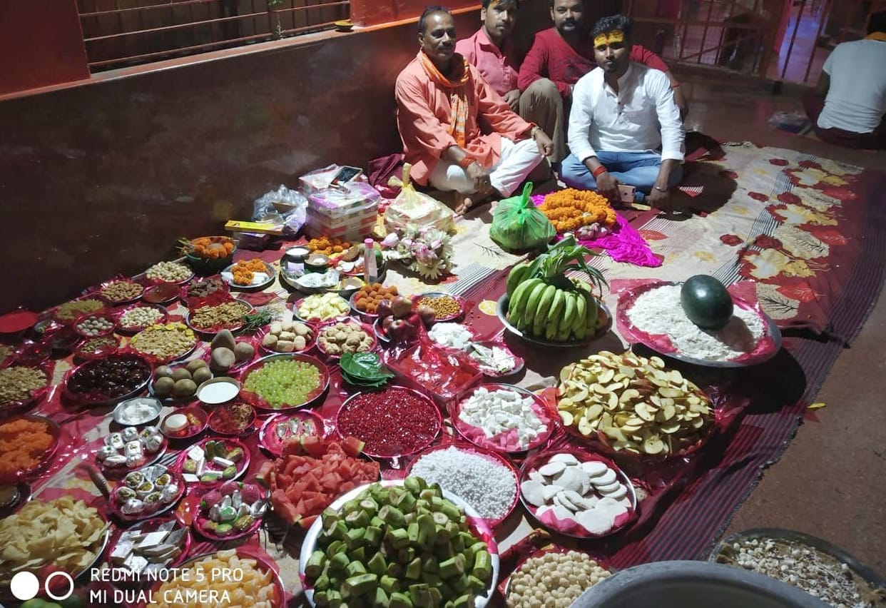 Devotees gathered to worship Mother Siddhidatri