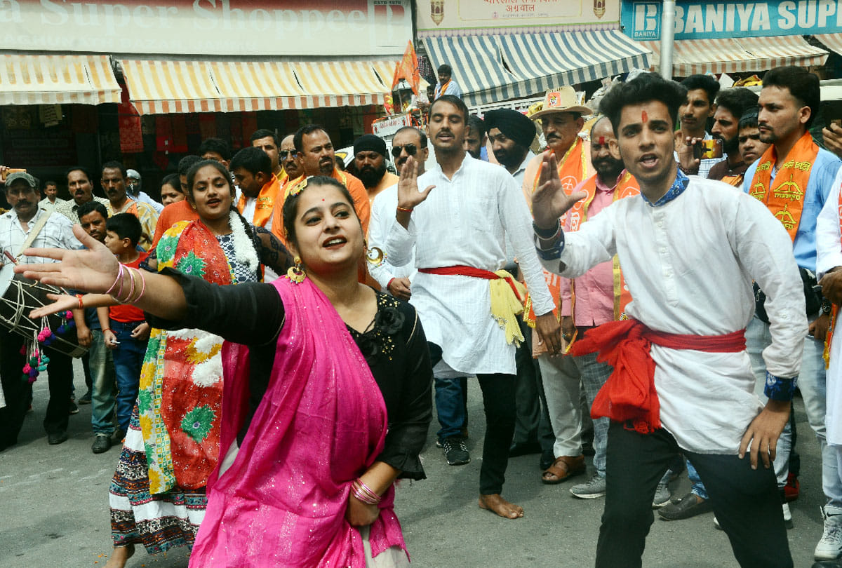 Today jammu city of temples is adorned like a bride, Dussehra in jammu kashmir