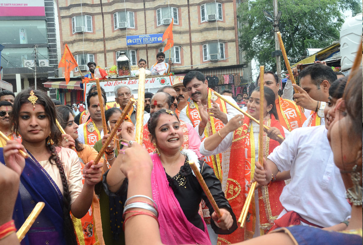 Today jammu city of temples is adorned like a bride, Dussehra in jammu kashmir