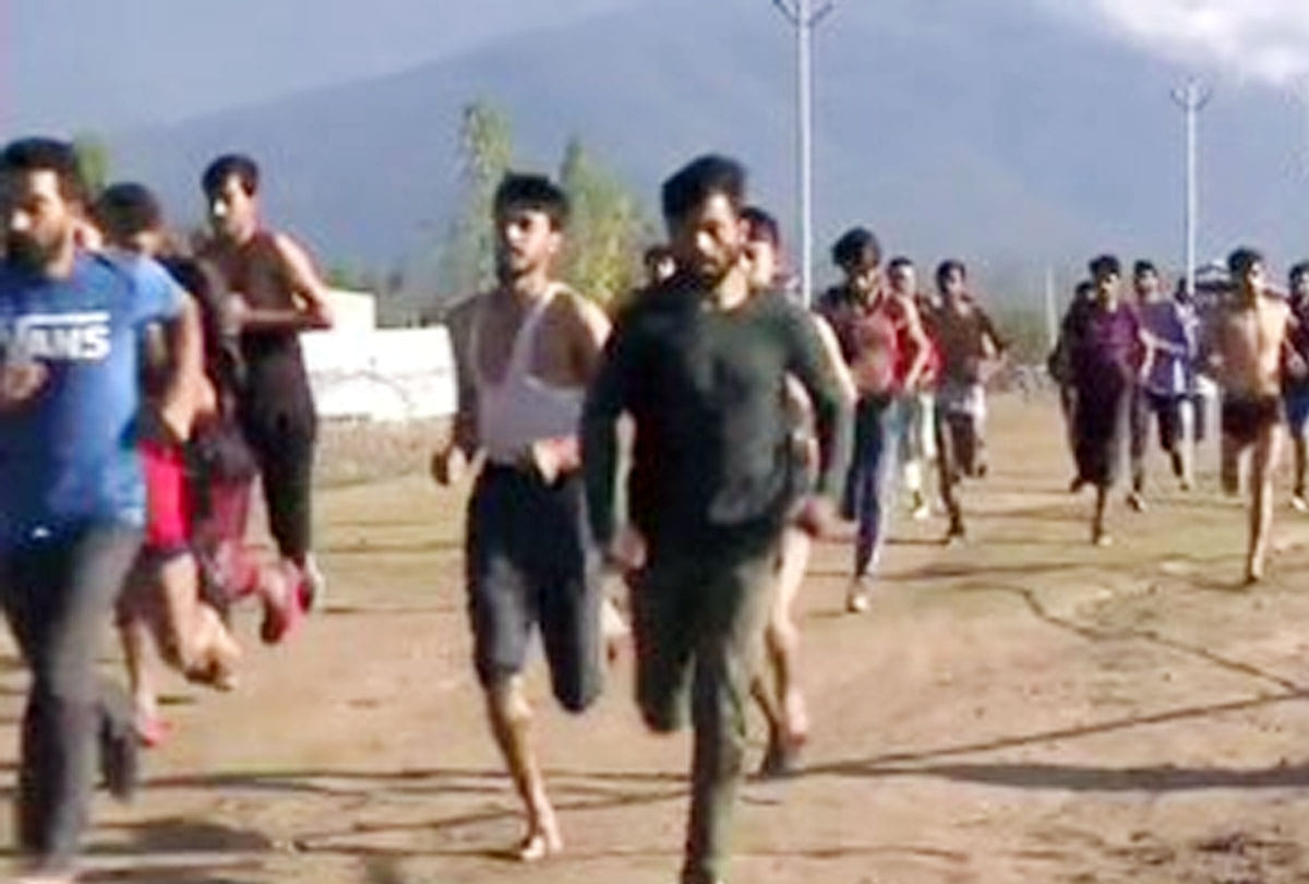 Local youth took part in an Indian Army recruitment drive in Kupwara, earlier today