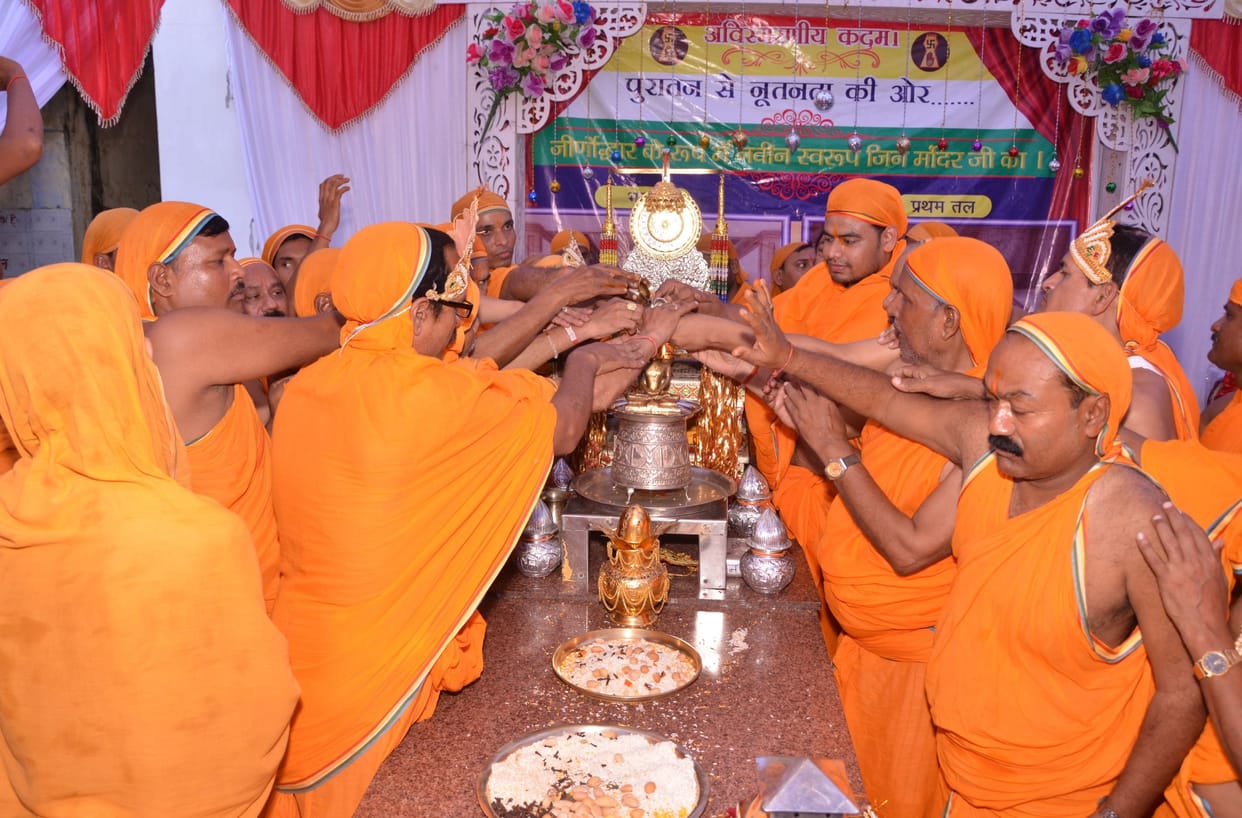 prabhu mahaveer procession