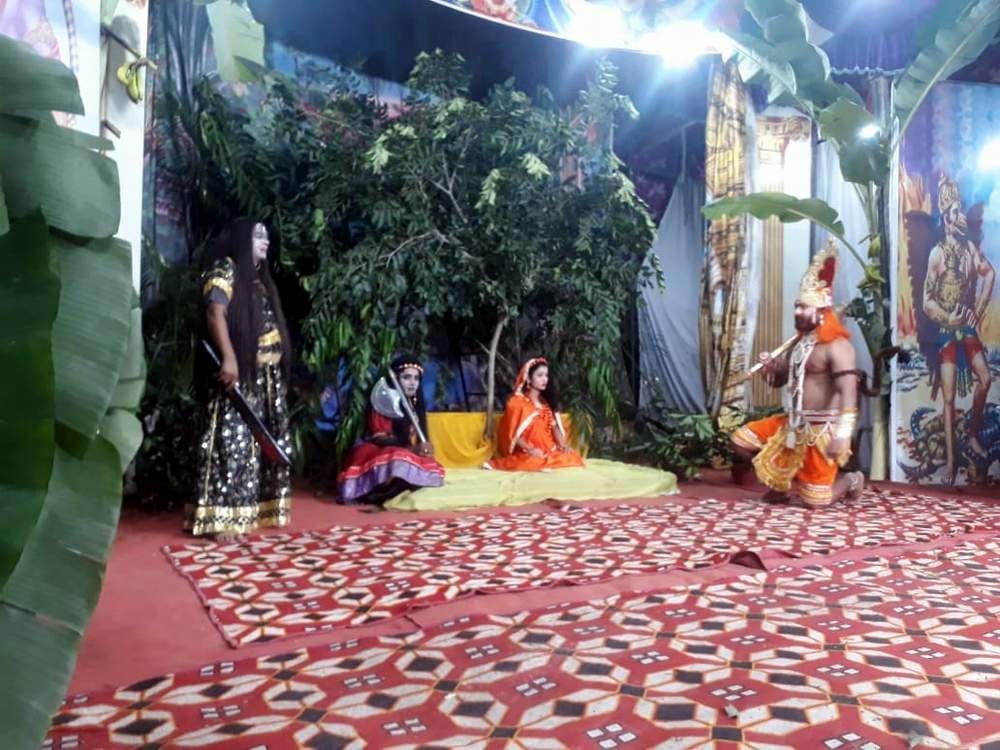 Meghnad fainted Laxman with the power arrow