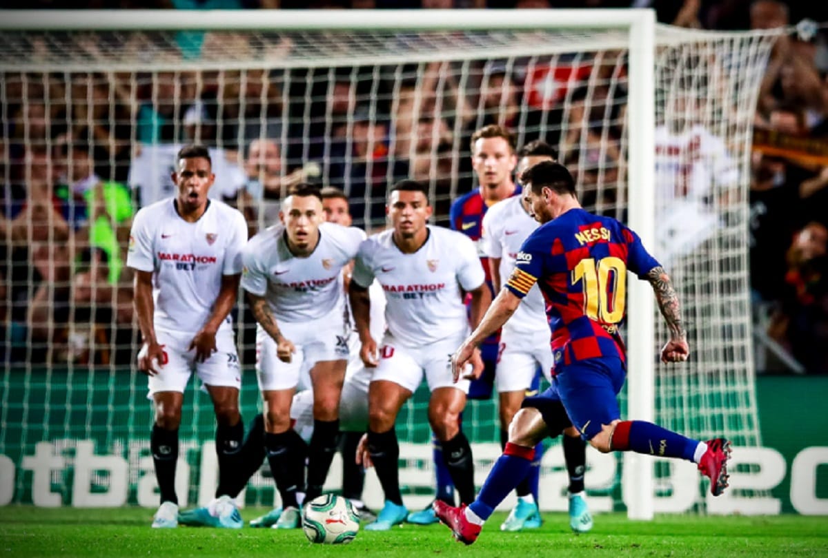 La liga Lionel messi free kick and 1st goal of season helps barcelona win over sevilla