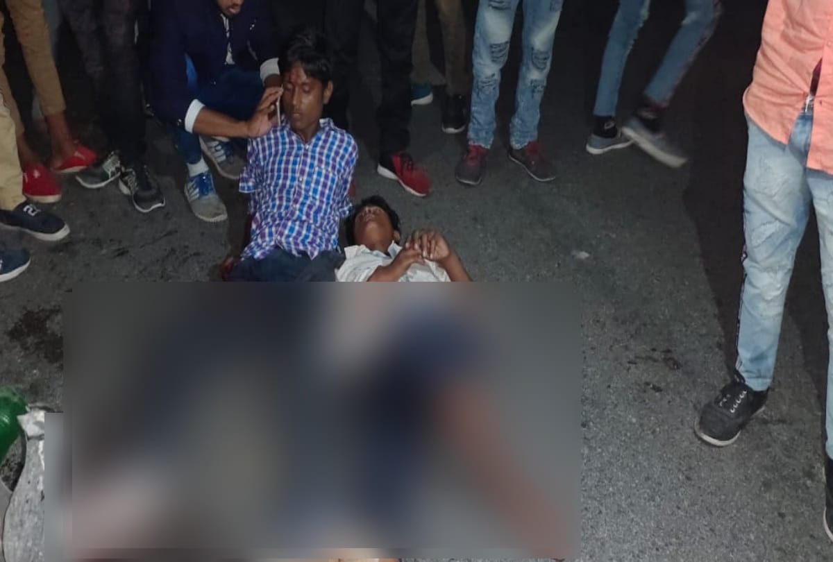 Seven injured while two bikes met accident in Maharajganj