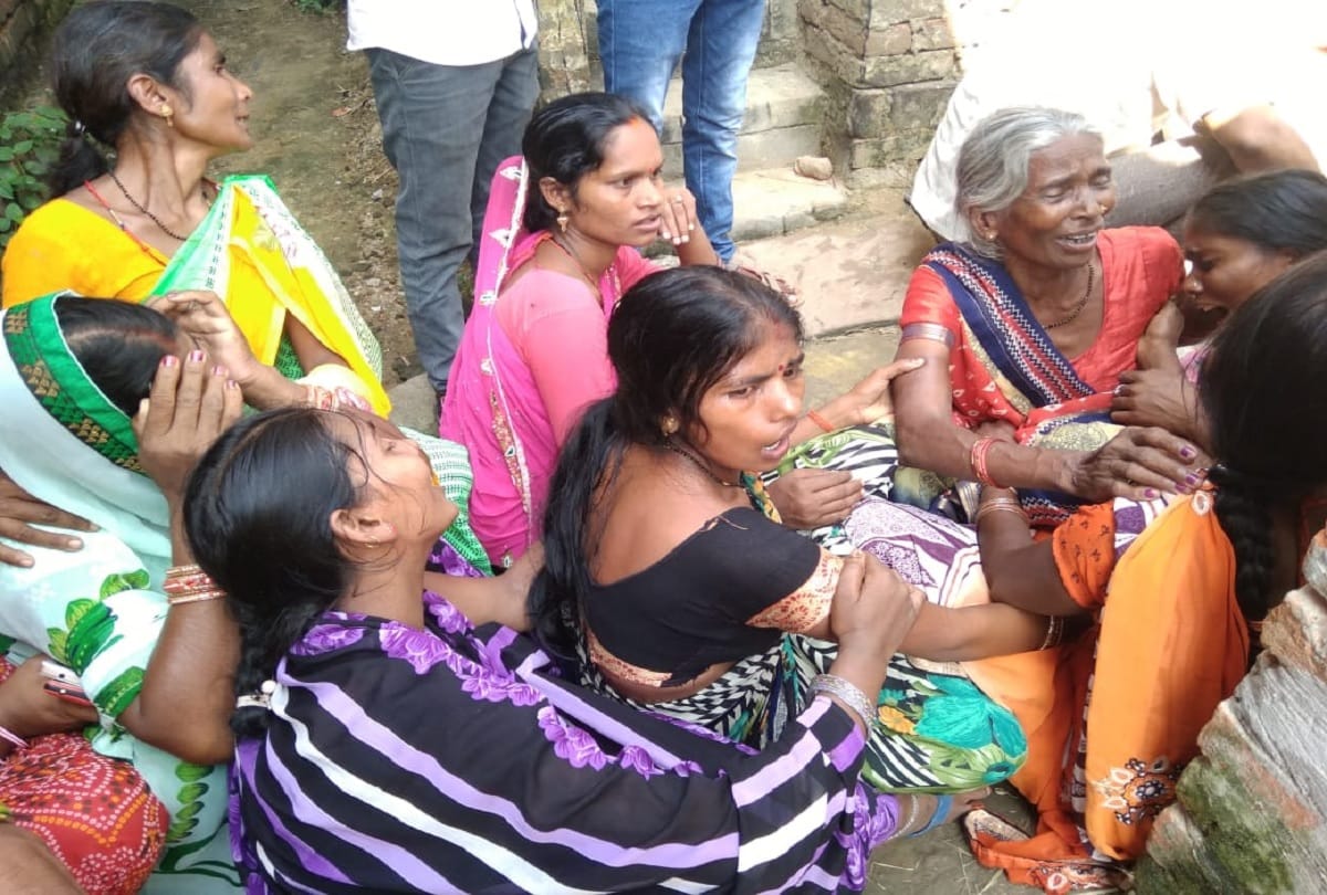 Son kills father for property In maharajganj