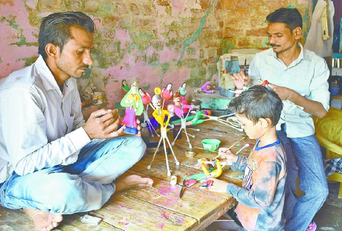 tesu jhanjhi folk tradition start on dussehra in agra mathura