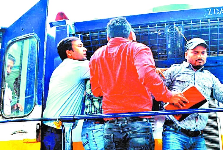 chief loco pilot suspended in Sarbat Da Bhala Express dispute