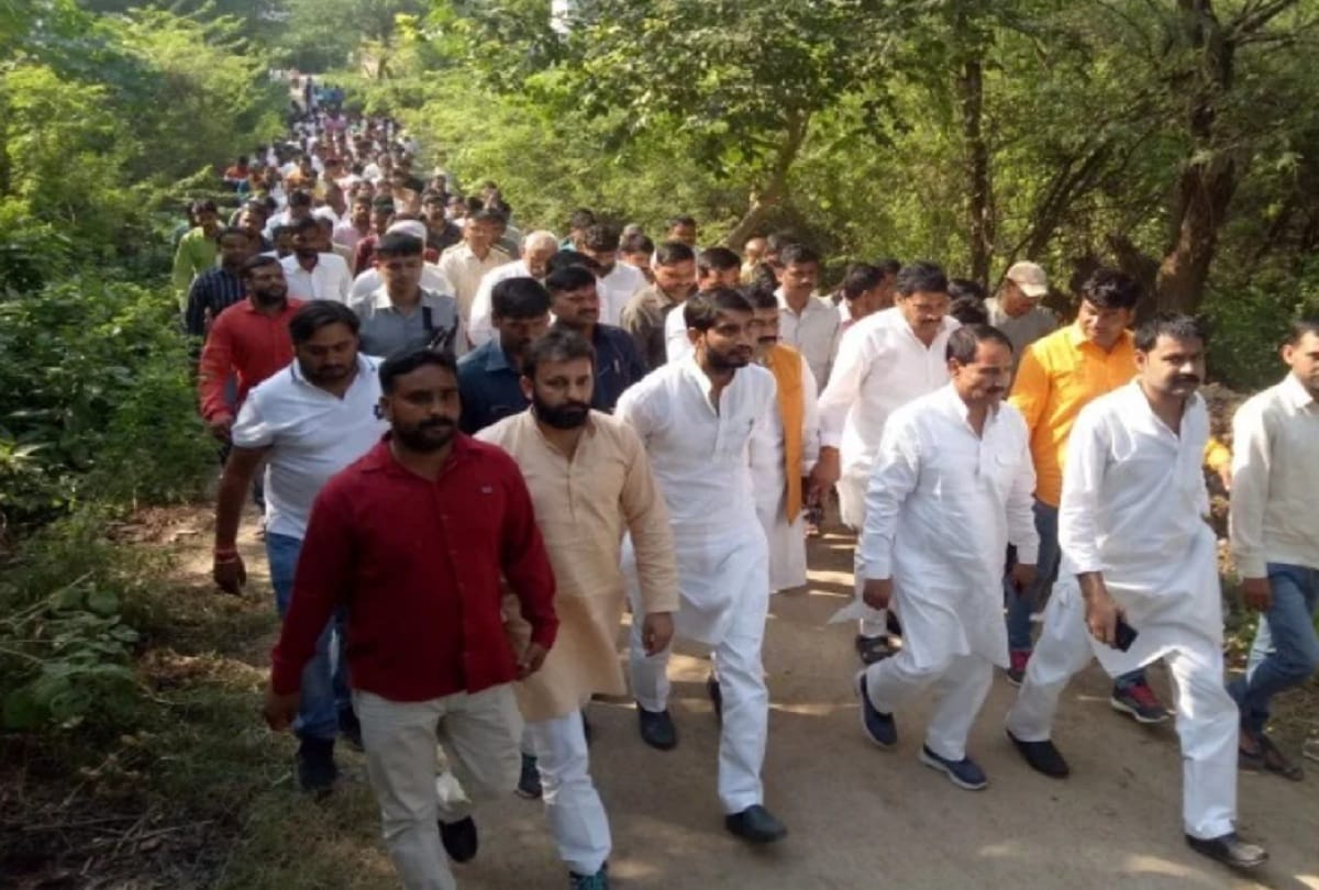 politician coming to pushpendra village