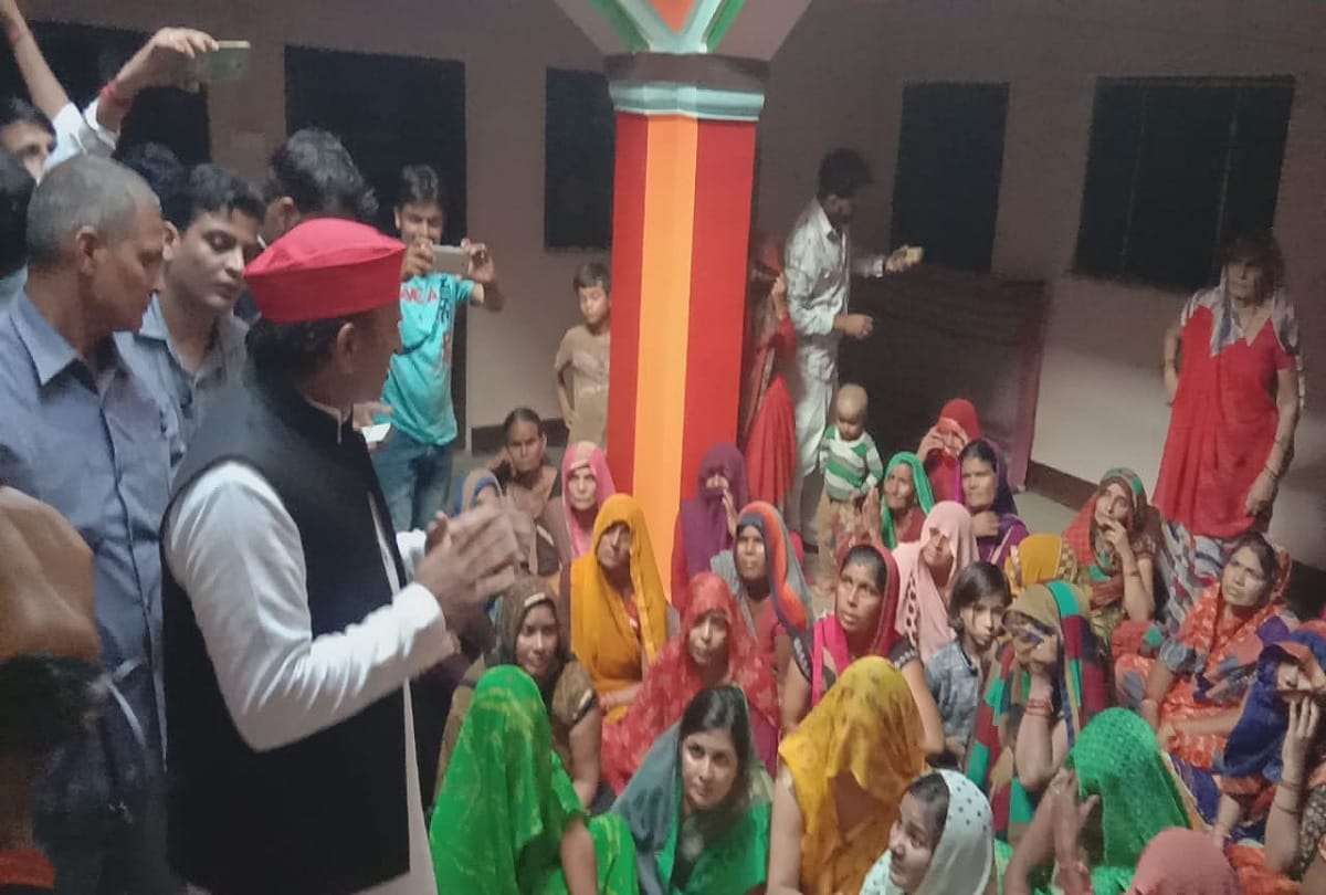 Pushpendr yadav case Akhilesh Yadav says Government and administration is saving S.O.