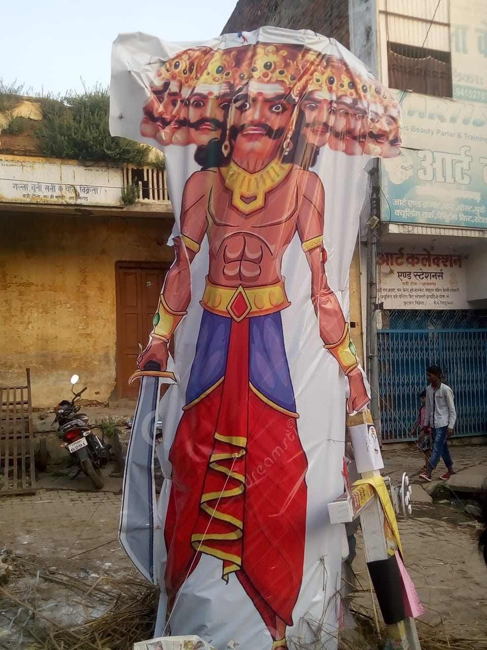 As Ravana's idol was burnt, area reverberated with Jia Shriram's cheer