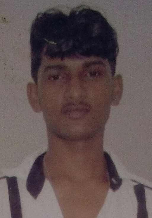 Two youths killed in road accident in azamgarh
