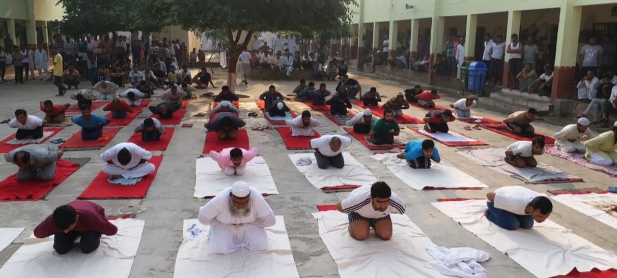 Prisoners conducted yoga under Fit India