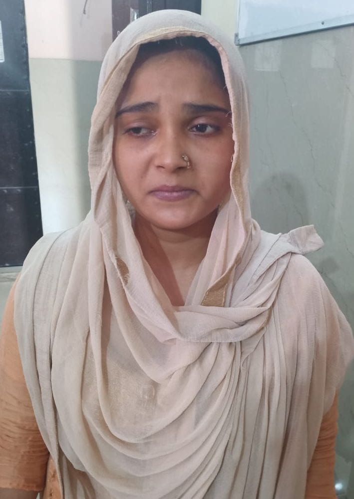 two accuse arrested, in the offence of try to woman murder