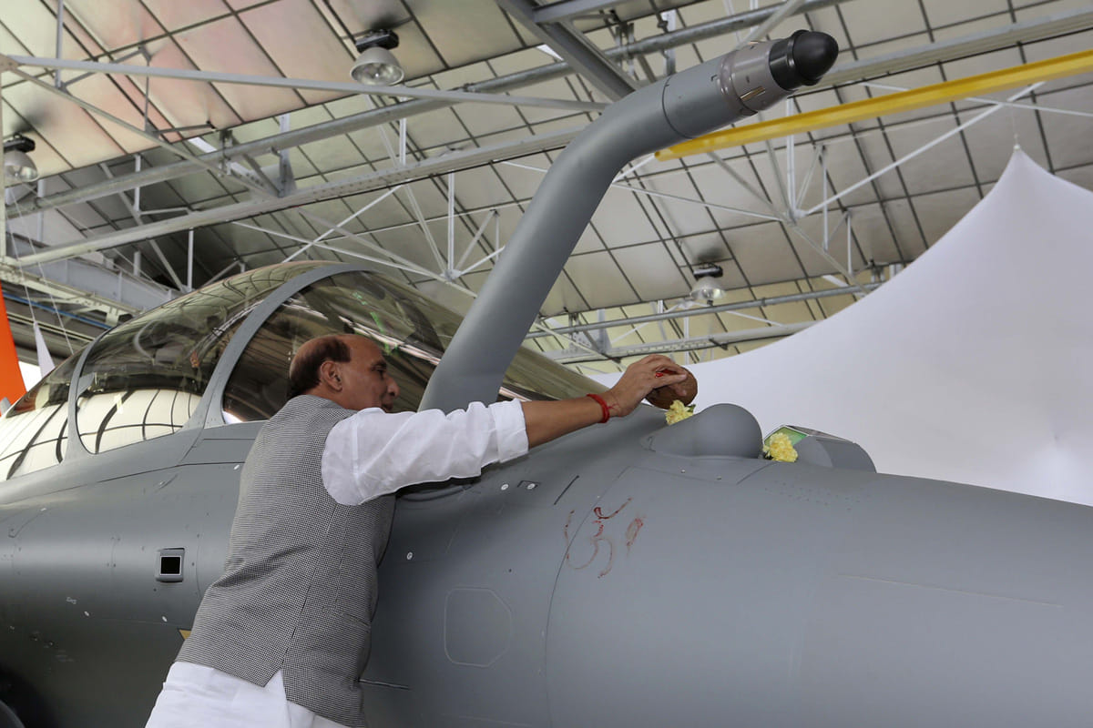 glorification of rafale jet is cover up for scam says sunil singh