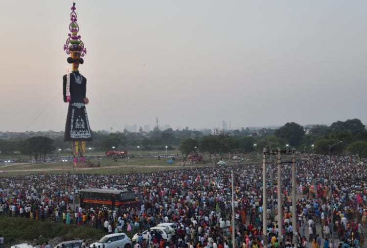 dussehra 2019, World's tallest Ravana Dahan At Dhanas Of Chandigarh