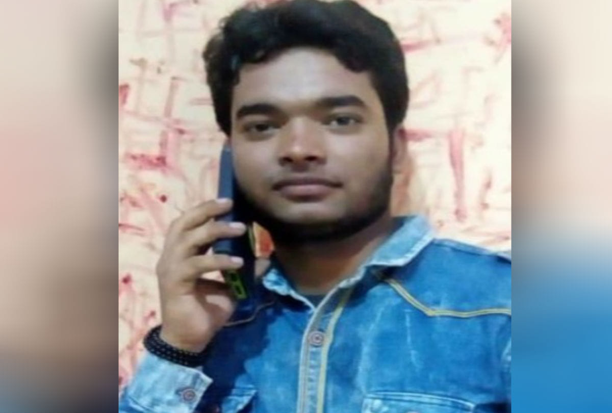 Youngman Suicide with Tamancha in Love Affair Firozabad