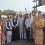 प्रदर्शन करते कांग्रेसी