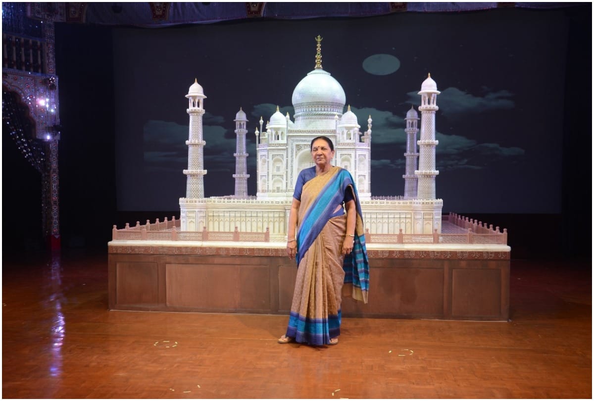 governor anandi ben patel reached agra on three day visit