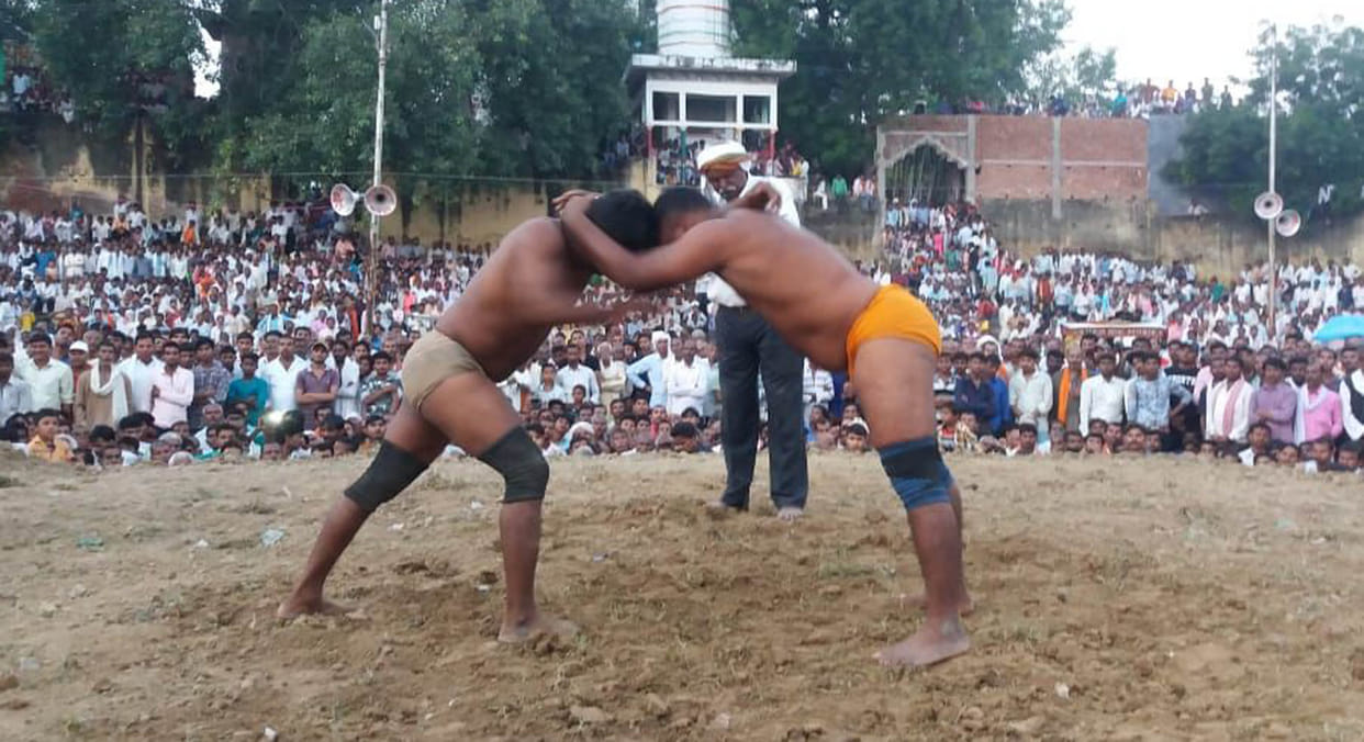 Mohan of Banda defeated Mukesh of Chhatarpur