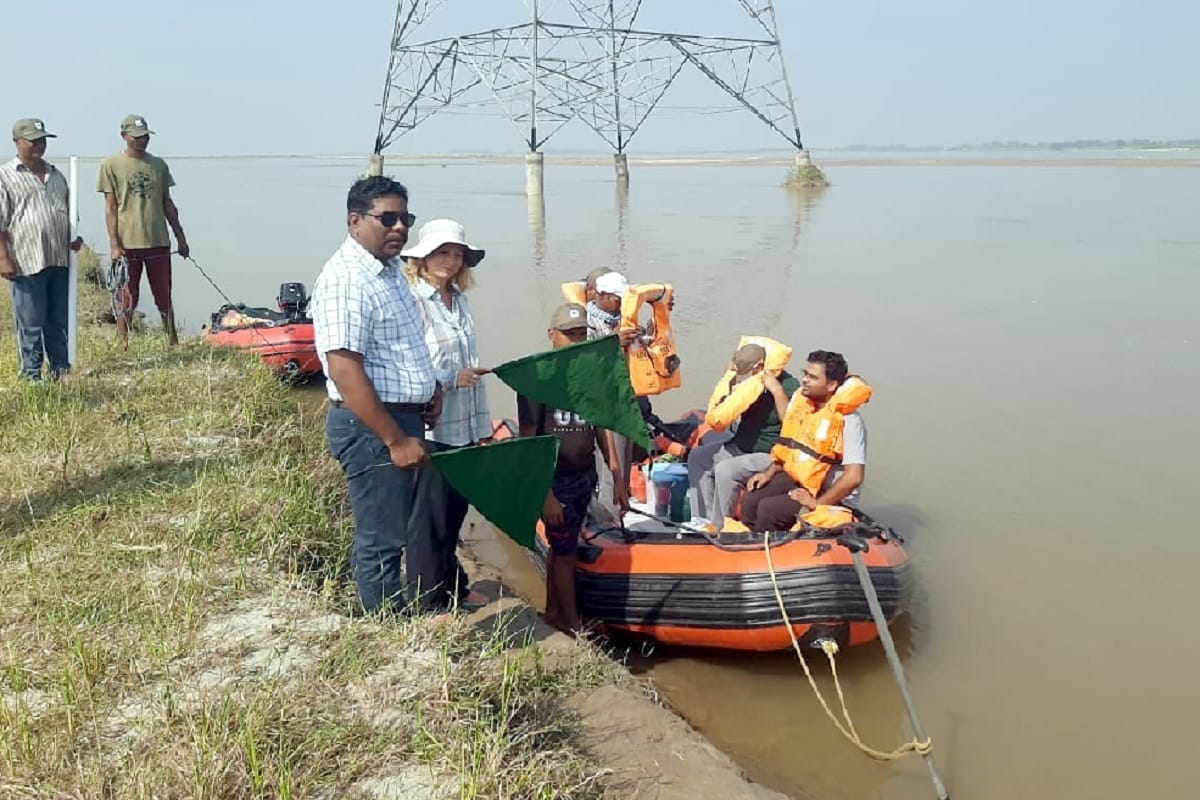Two teams have started counting dolphins from GPS in Bijnor district