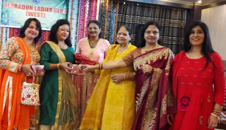 Amita bets on decorating Suhag