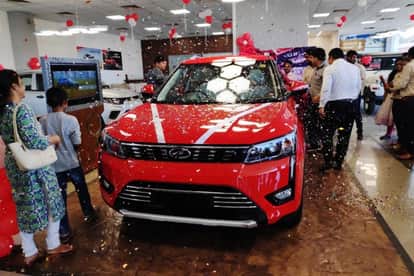 government cuts 50 percentage road tax on new vehicle purchase