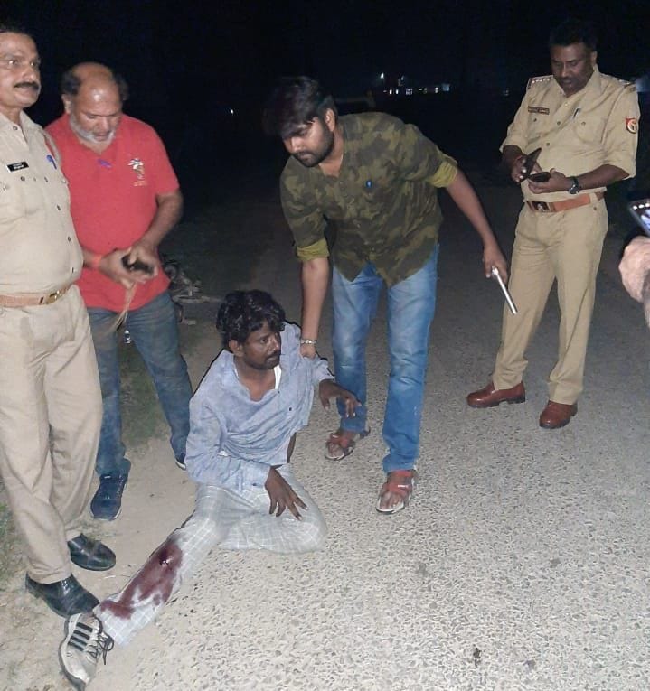 one injured in police encounter willing to loot cash van