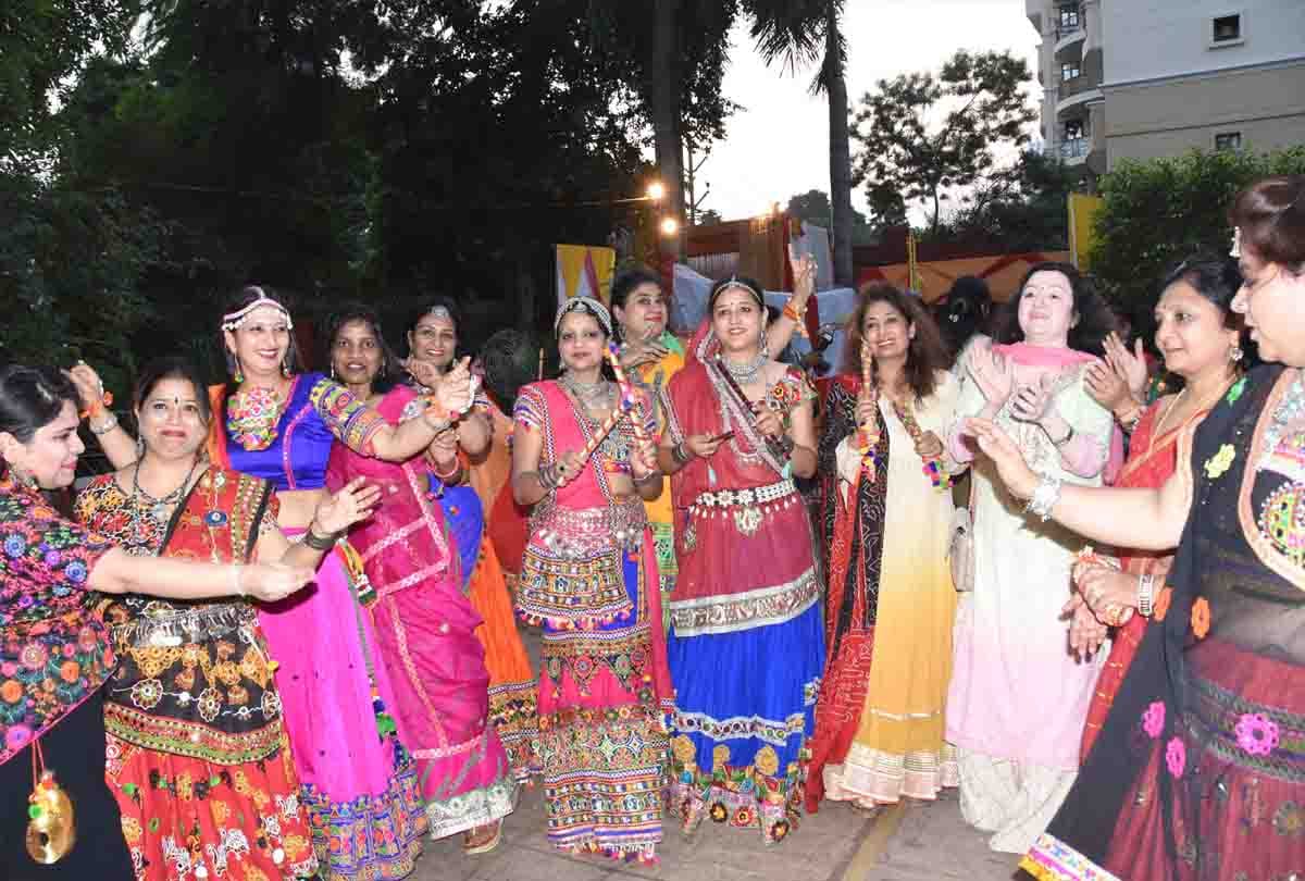 dandiya dance night on bollywood songs