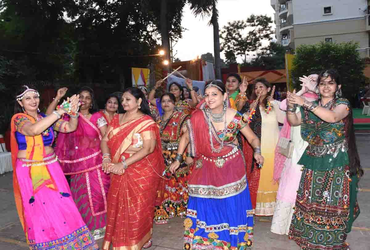 dandiya dance night on bollywood songs