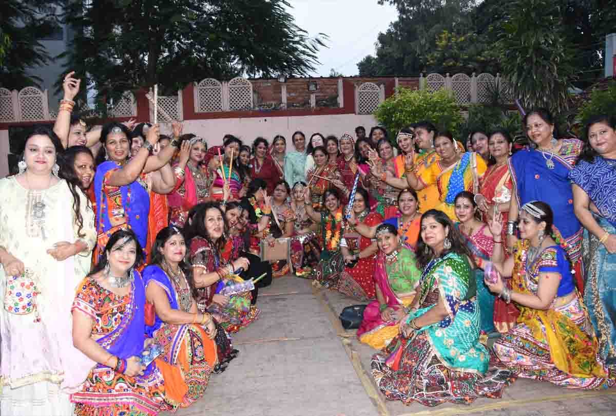 dandiya dance night on bollywood songs