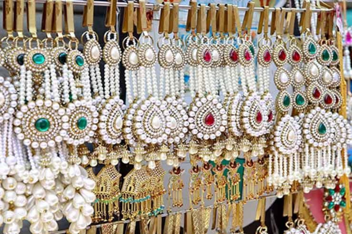 karva chauth 2019 Best Market for Clothes and Jewellery Shopping in Delhi