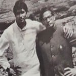 पिता हरिवंश राय बच्चन के साथ अमिताभ