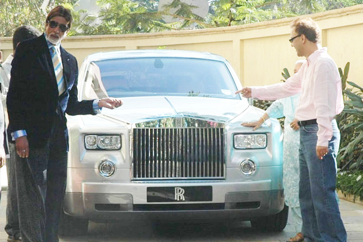 Amitabh Bachchan car collection on birthday special all you need to know