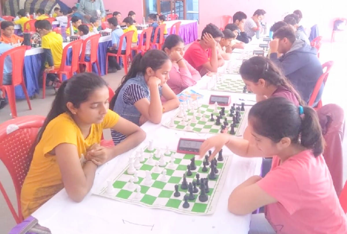 State level chess competition begins at Jwalamukhi, 63 participants participating