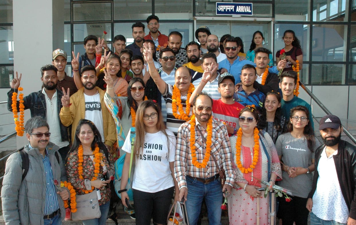 Direct air service started from Nainisaini to Hindon