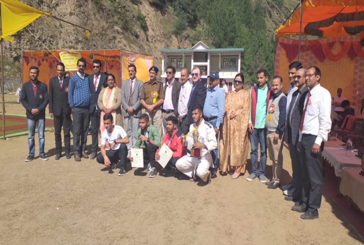 Indora became the overall champion in the Inter College Judo event