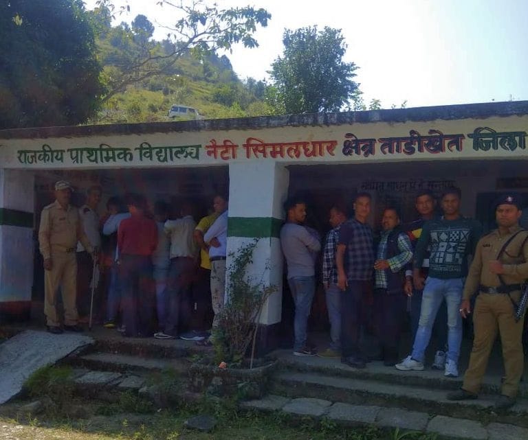 peacefully polling in four blocks