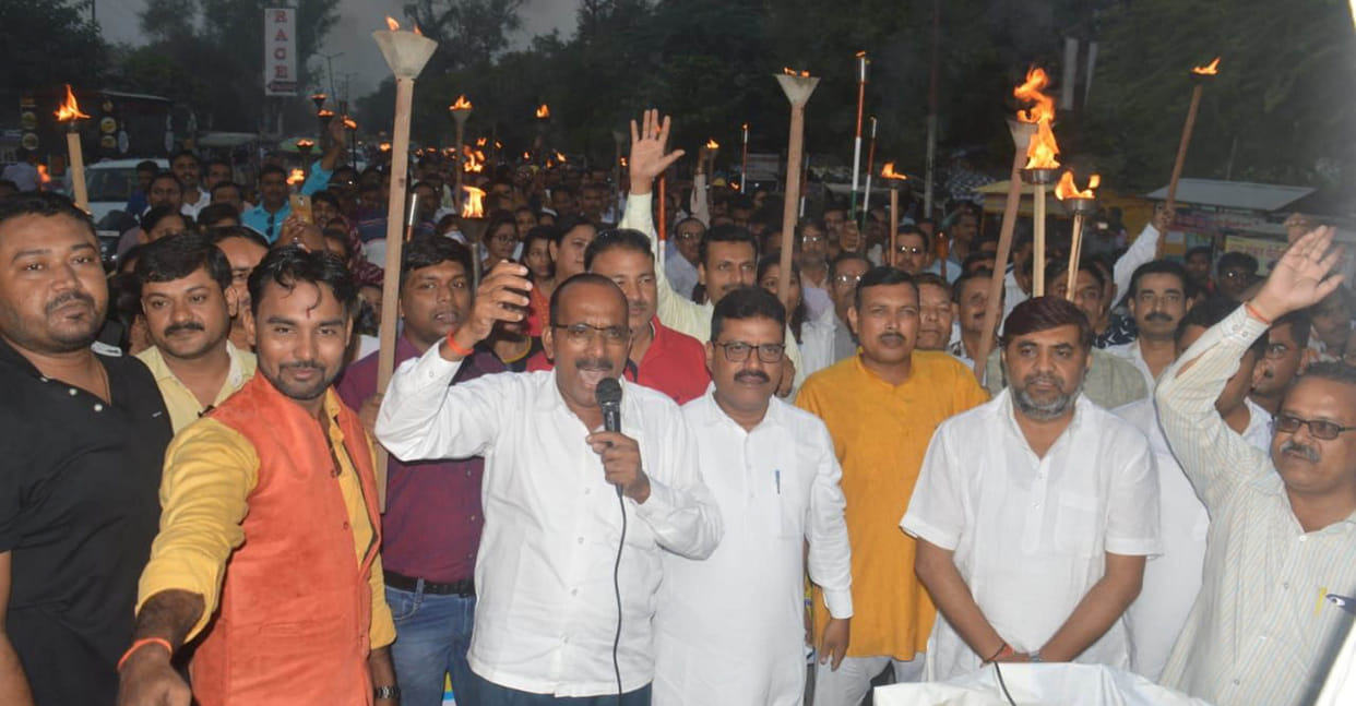 Teachers descended on the streets to honor