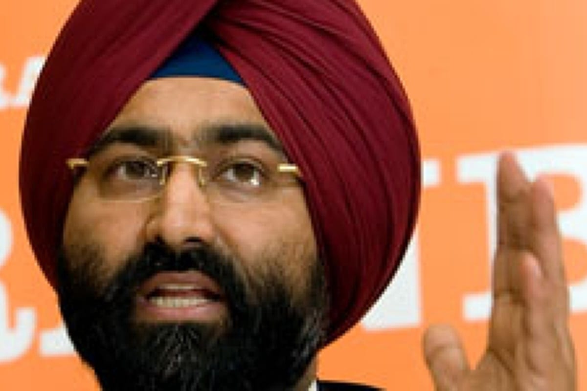 enforcement directorate arrest former promoter of fortis malvinder singh in money laundering case