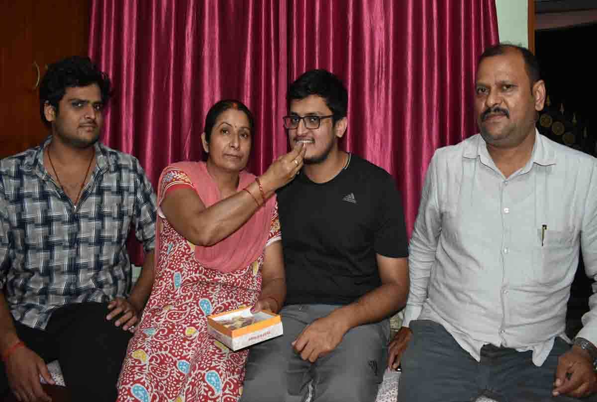 PCS 2017: Belha's pioneers wrote new history, Amit topped Meenakshi's third position
