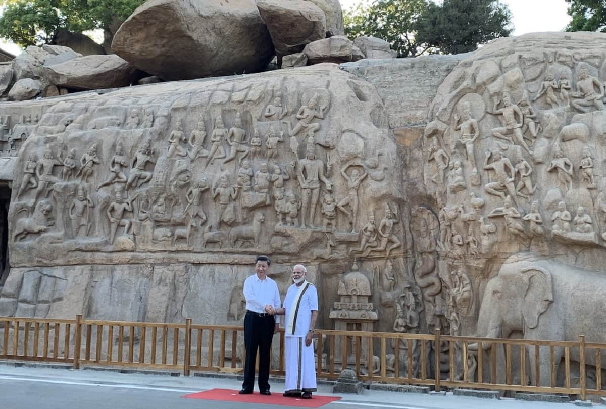 PM Narendra Modi wears TamilNadu traditional dress veshti for mamallapuram date with Xi Jinping