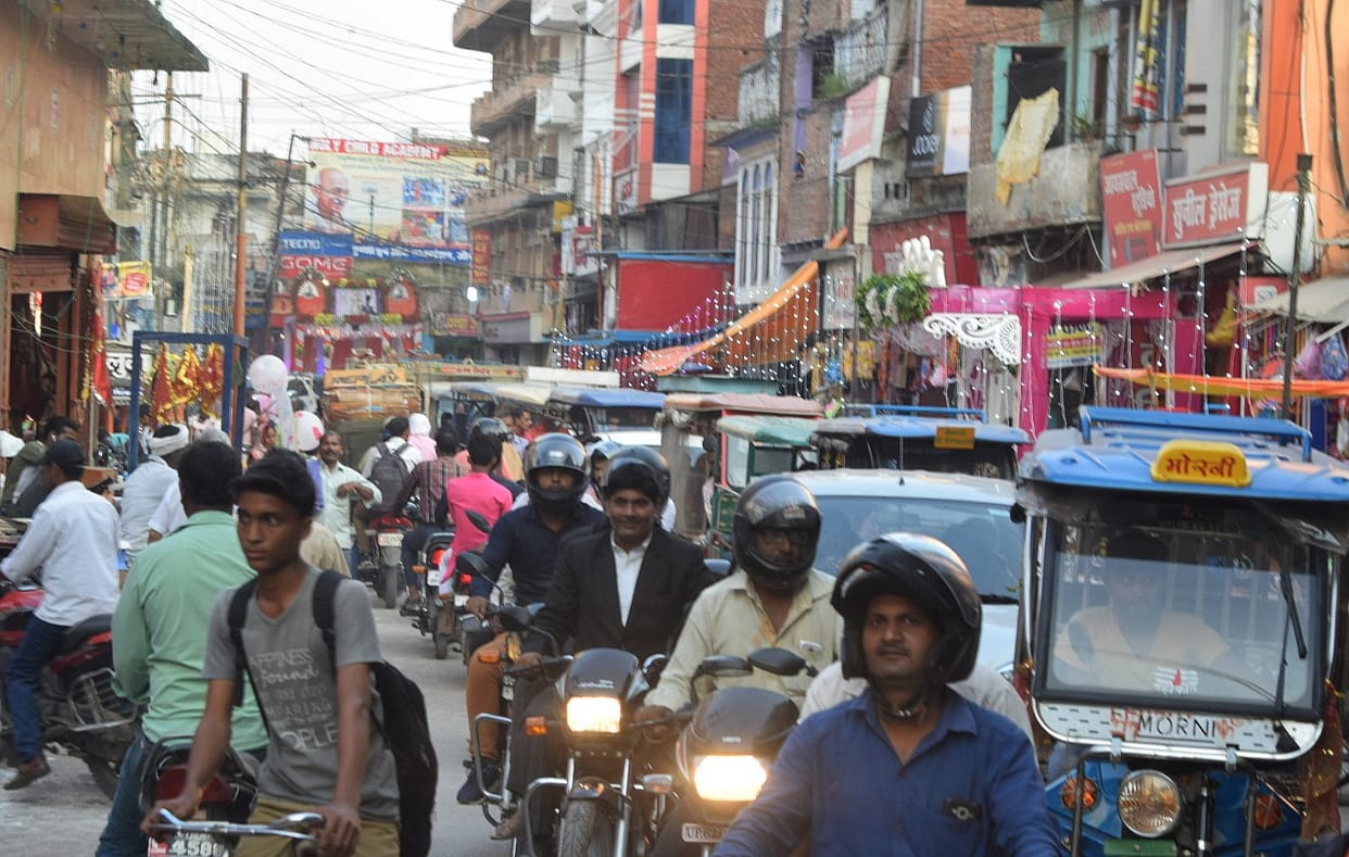 Jam jammed at all intersections and triangles of the city