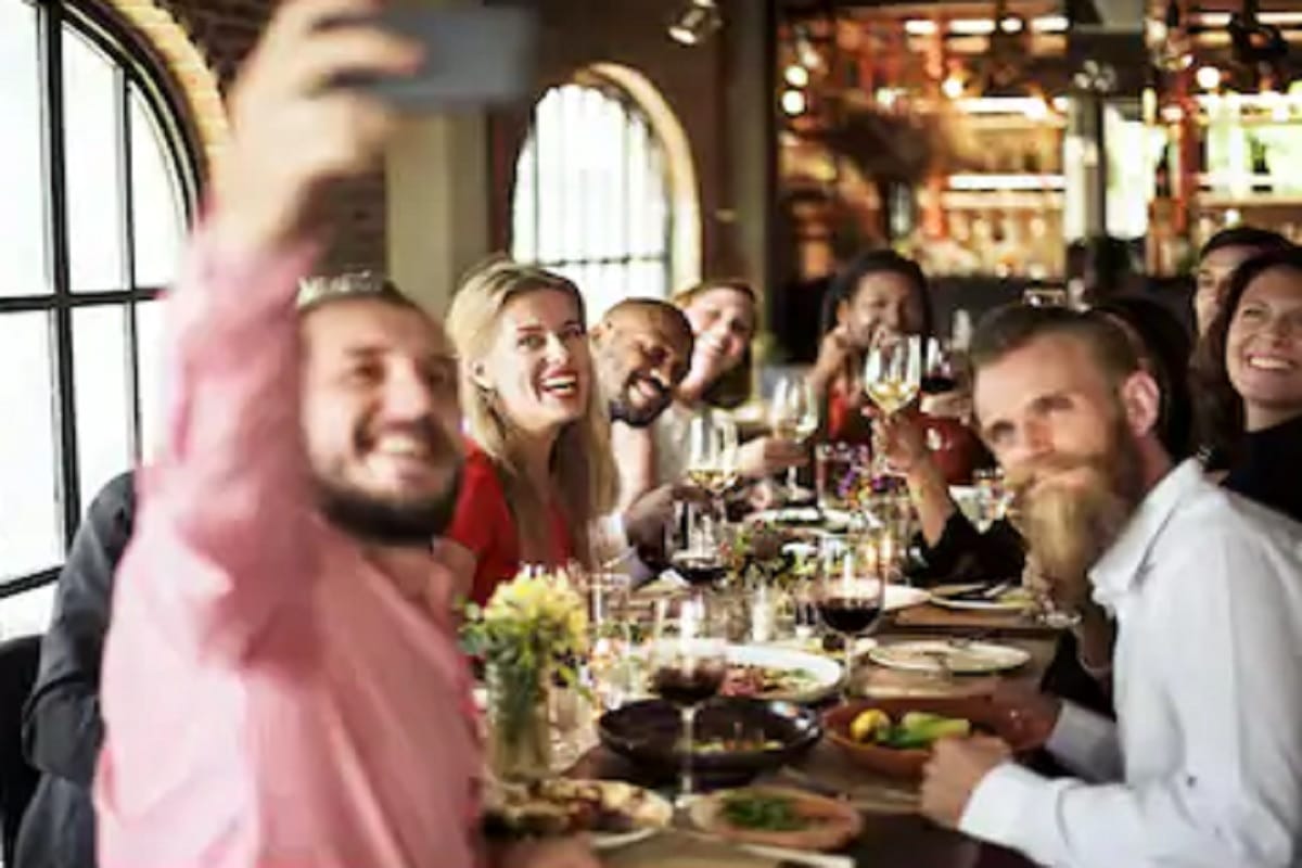 eat in alone is better for lose weight